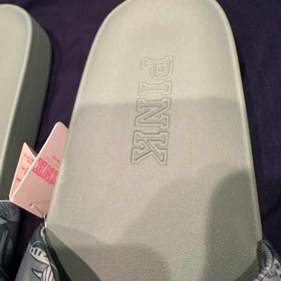 PINK Victoria’s Secret women’s tropical green slides size 7-8 medium NWT - Picture 2 of 4
